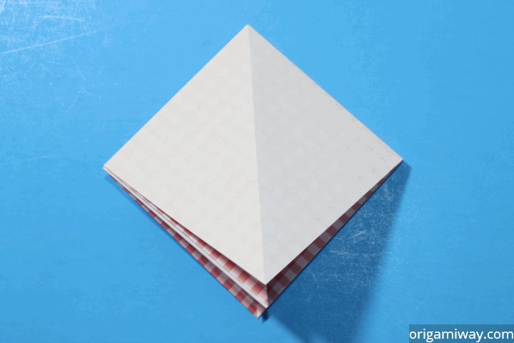 How to Make an Origami Basket Step 7-3