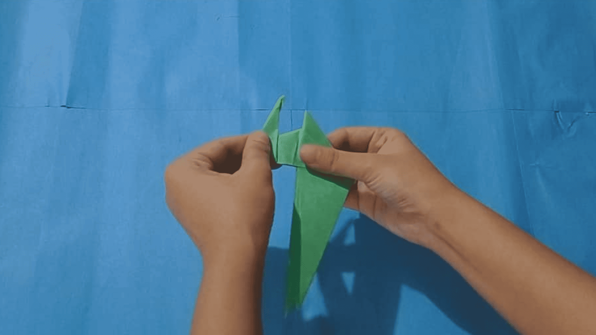 origami dinosaur instructions step 24
