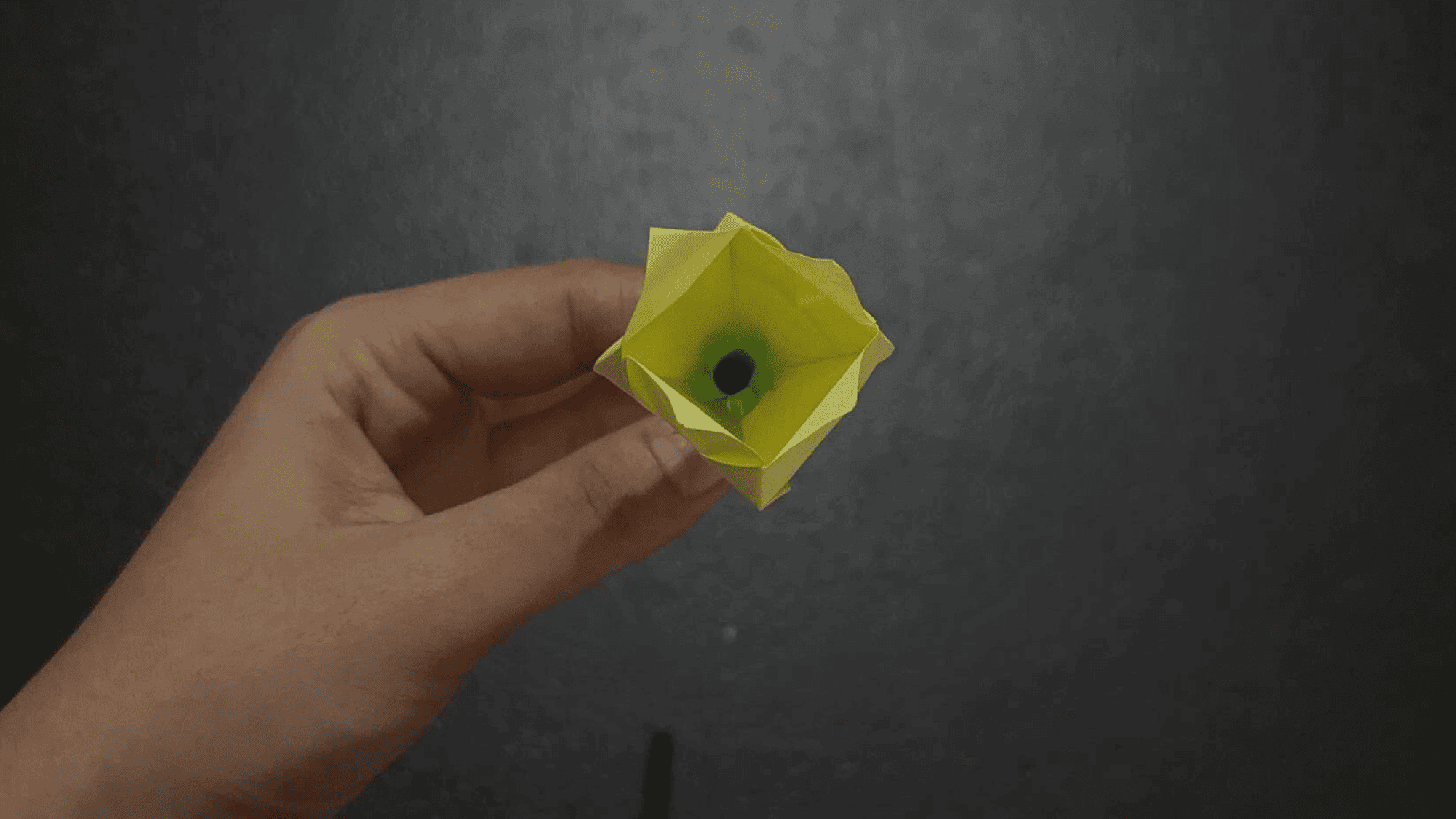origami flower bouquet instructions step 15.1