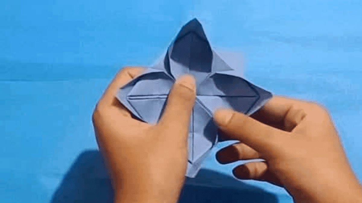 origami lotus flower instructions step 11.2