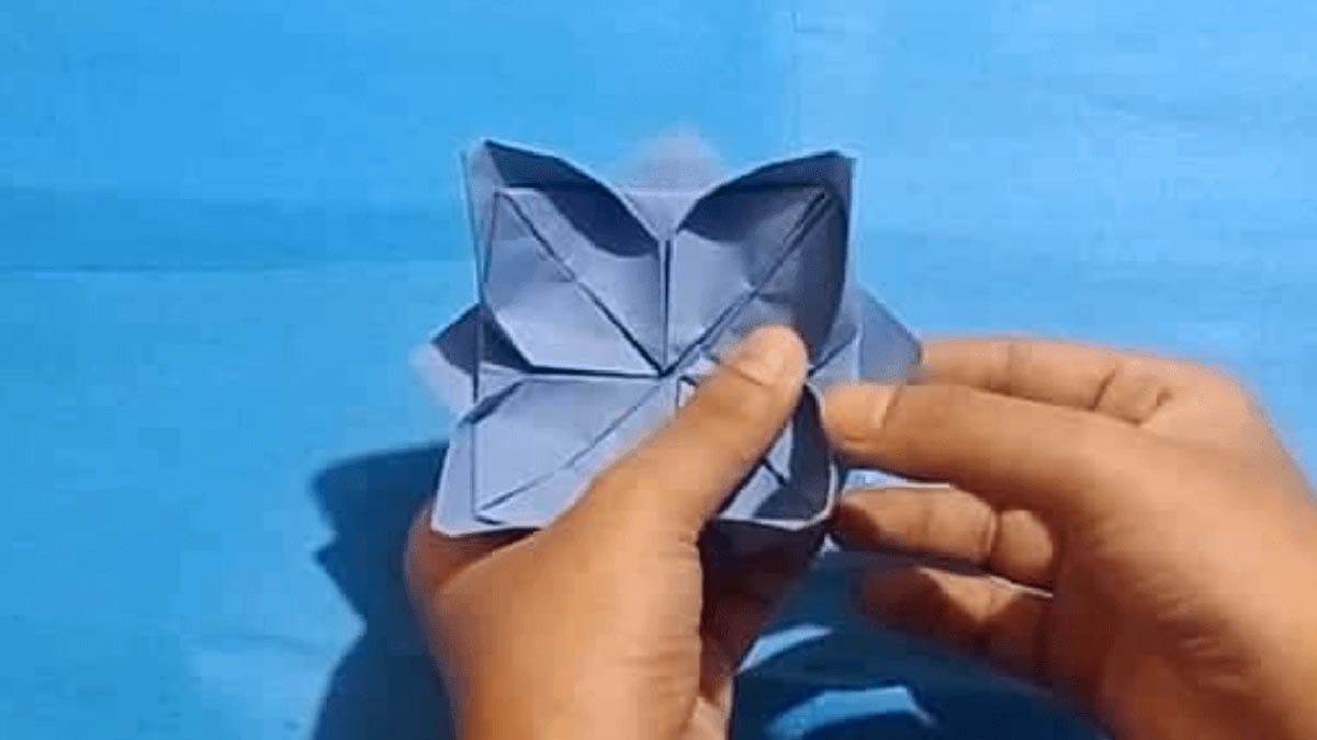 origami lotus flower instructions step 12.1