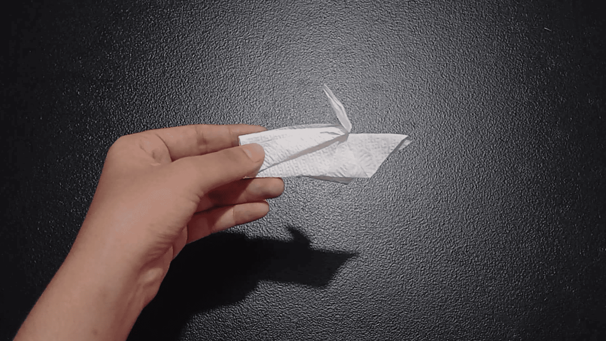 https://www.origamiway.com/images/napkin-swan/napkin-swan-origami-step-6.png