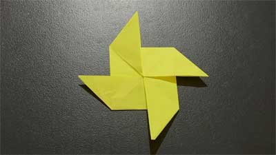 Origami Pinwheel Instructions Step 9.1