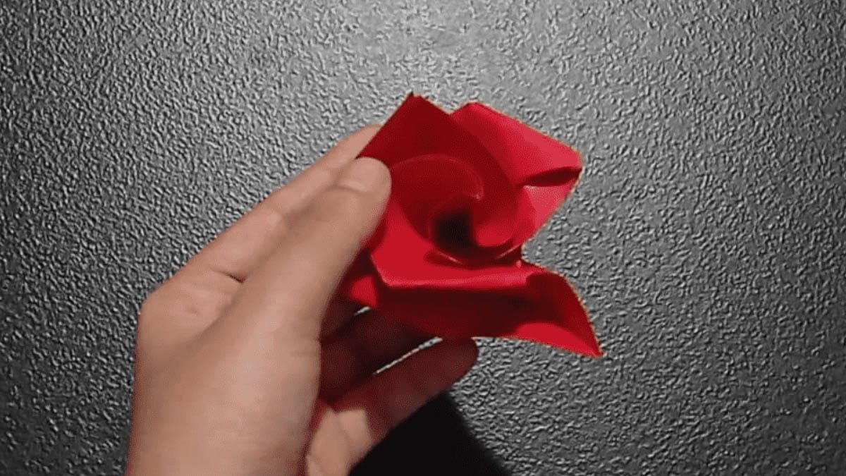 origami rose instructions step 16.3