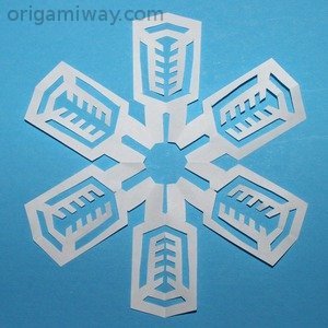 Snowflake Pattern 14