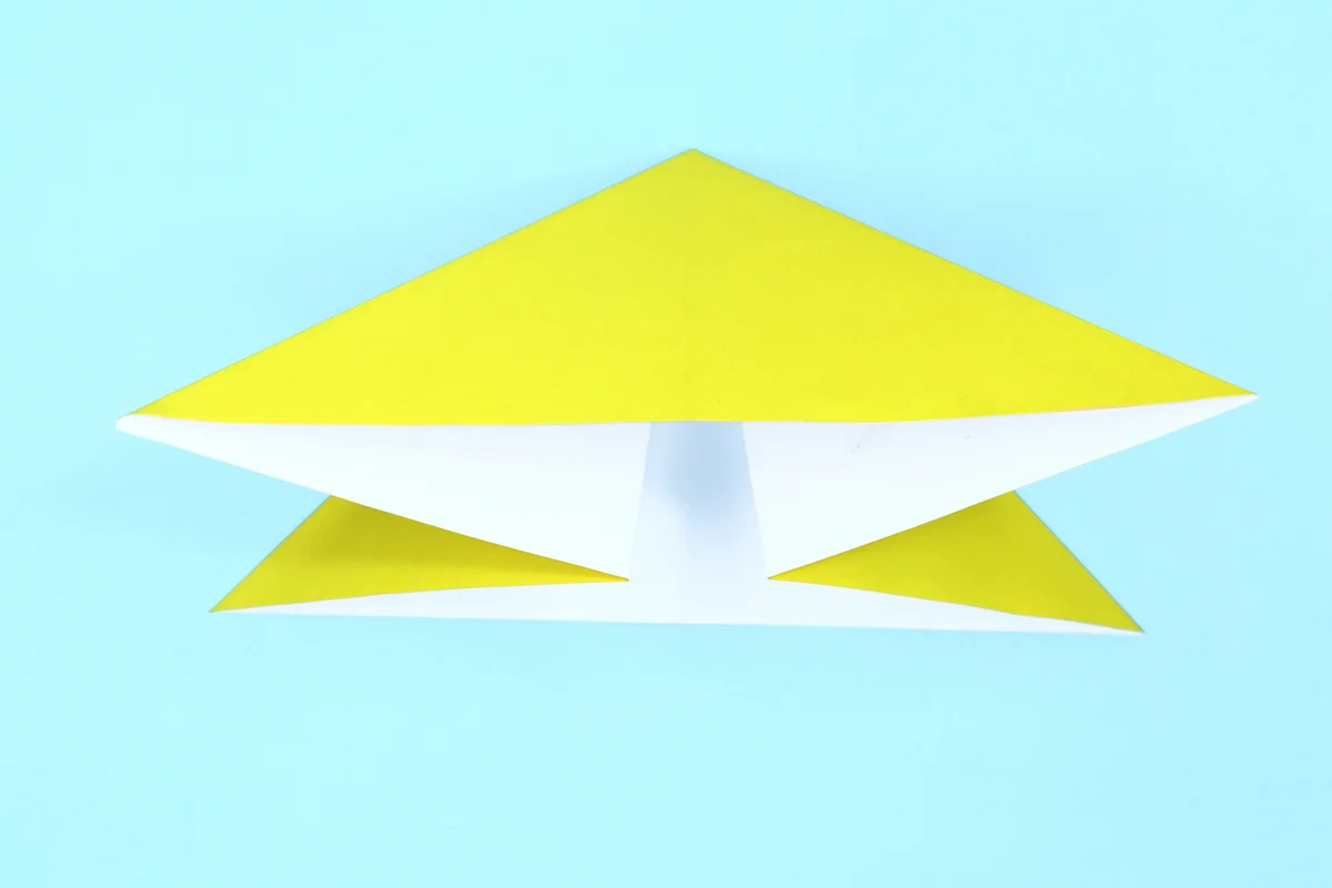 Fish origami step 10