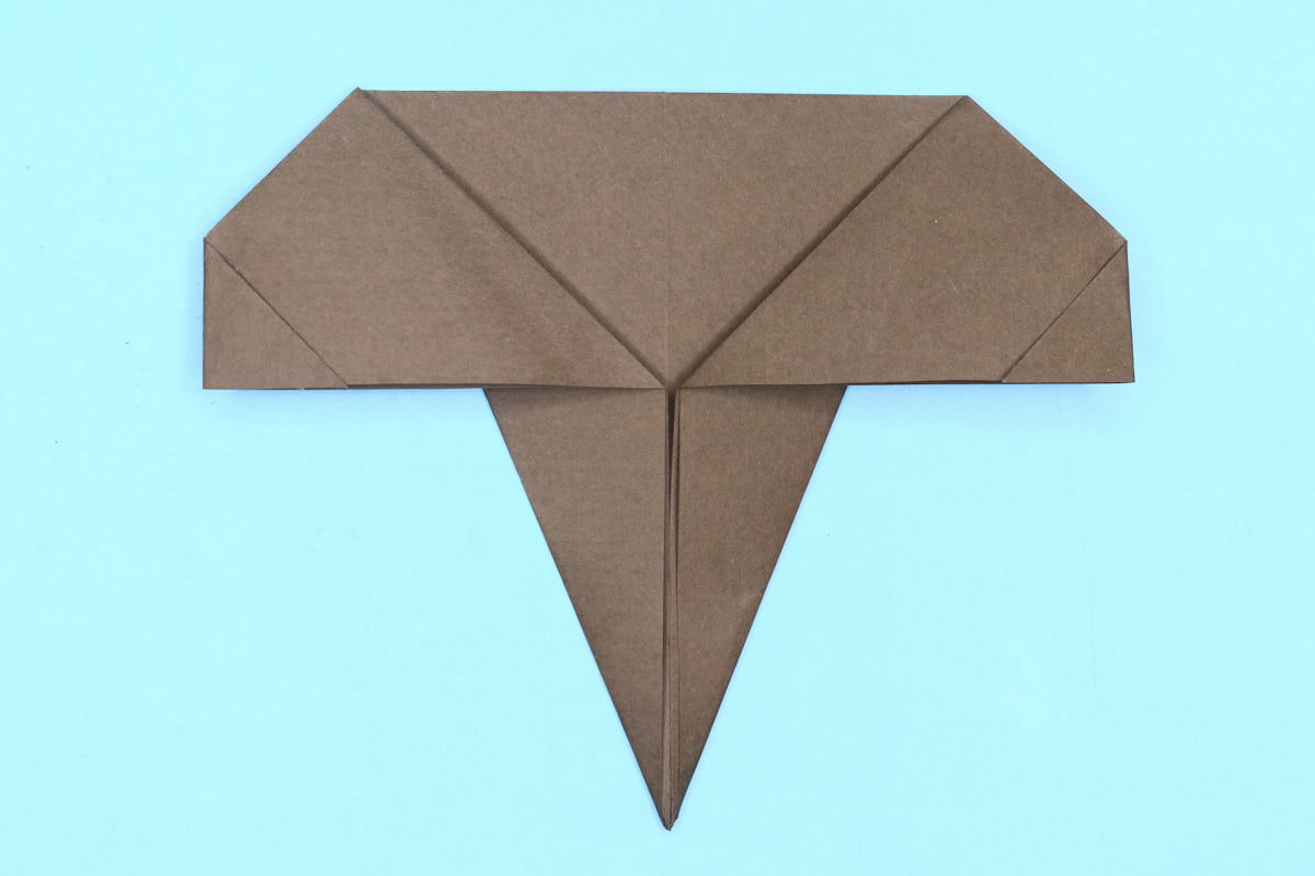 Elephant origami step 10