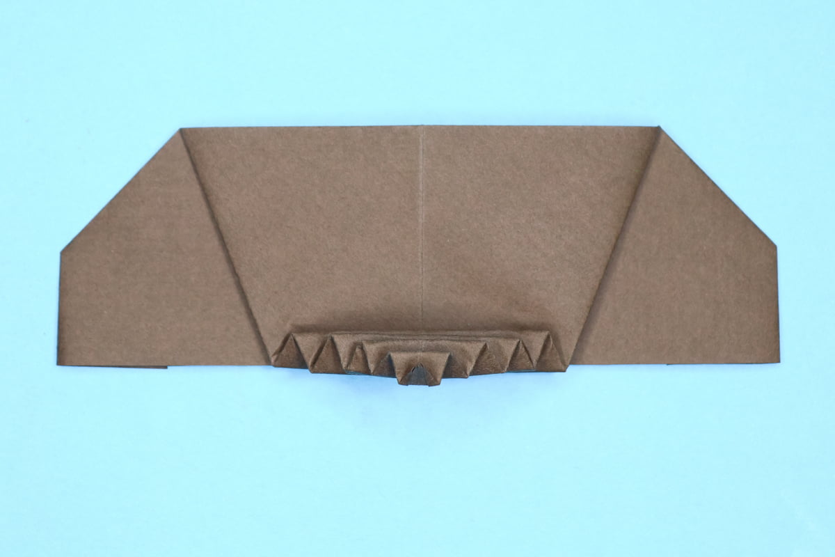 Elephant origami step 14