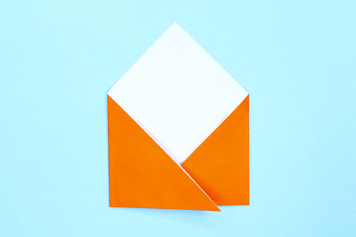 Envelope origami step 06