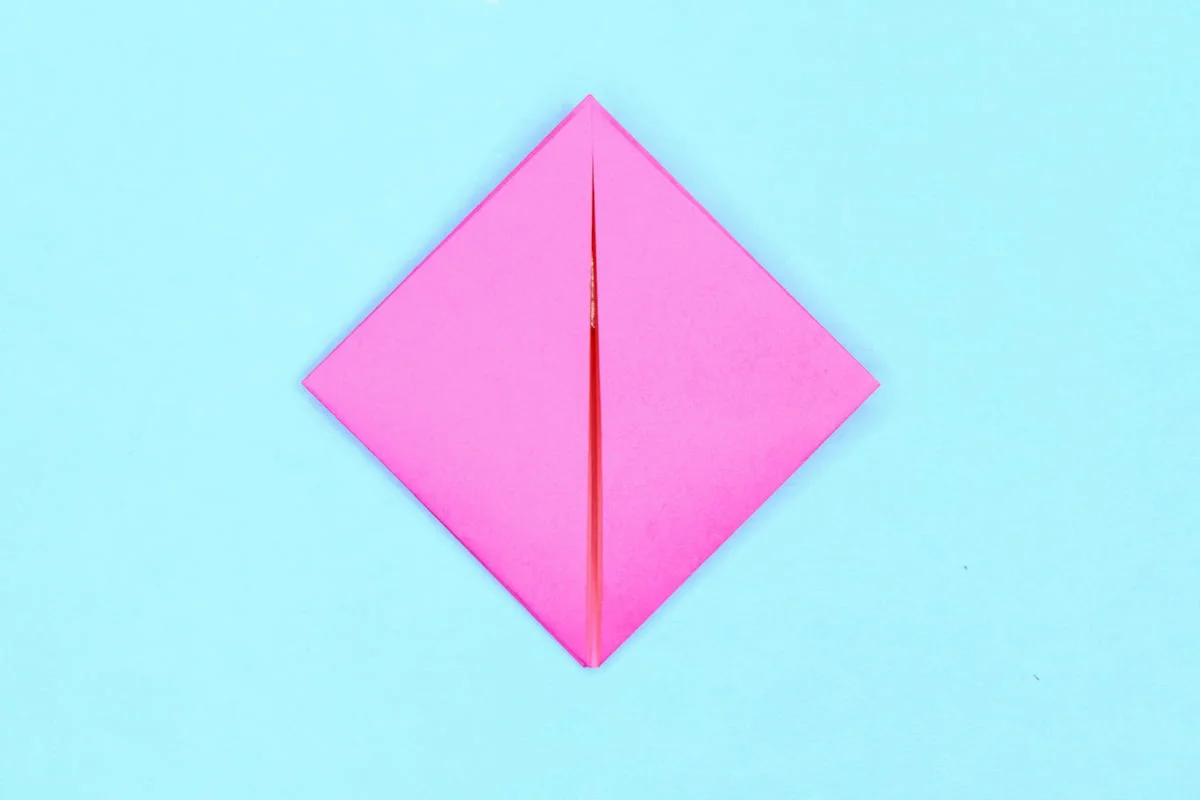 Balloon origami step 17