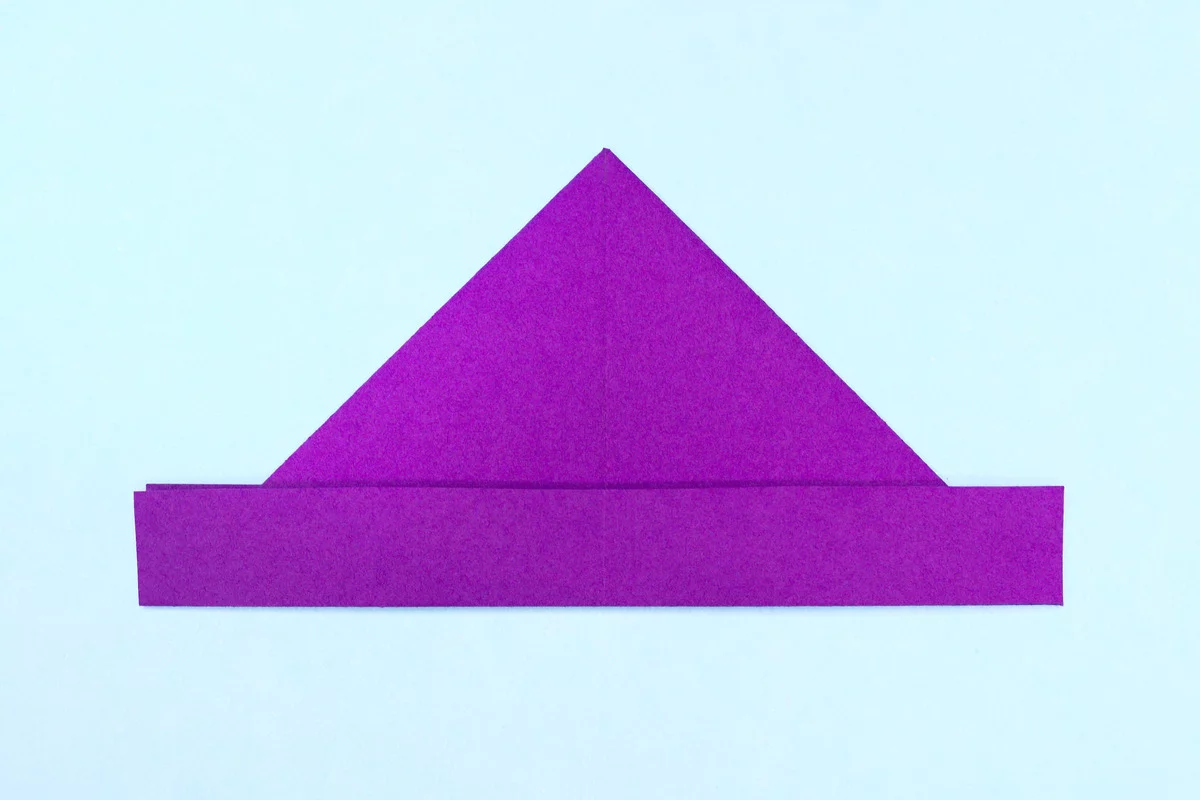 Hat origami step 09