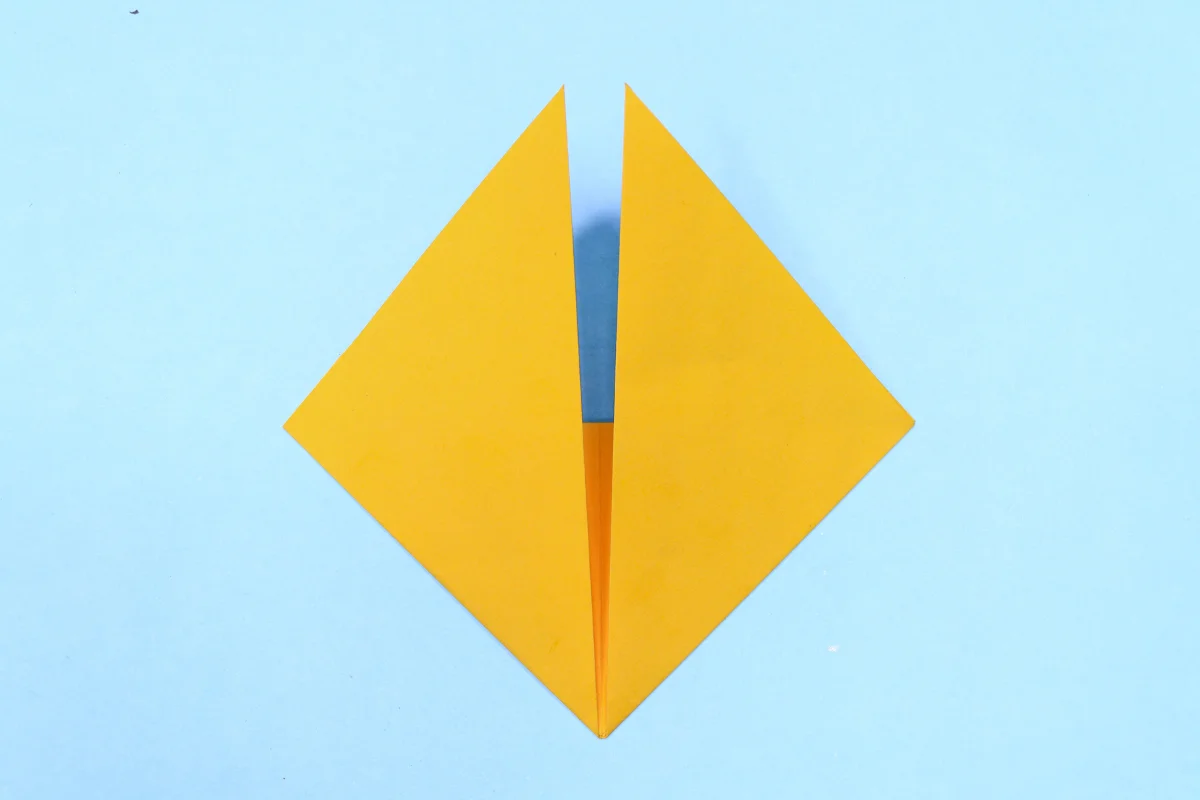 Origami pikachu step 08