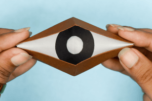 How to Make an Origami Blinking Eye