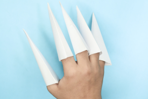 How to Make Origami Paper Claws