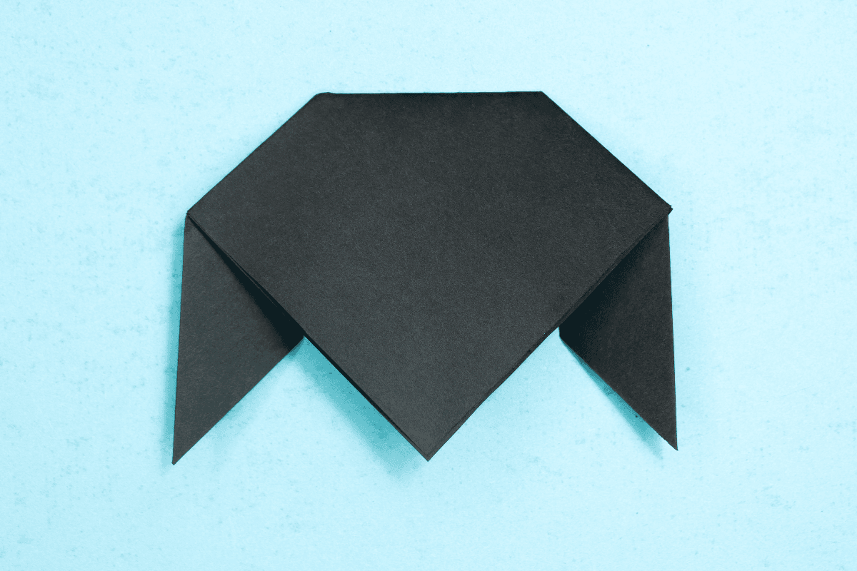 Halloween bat step 07