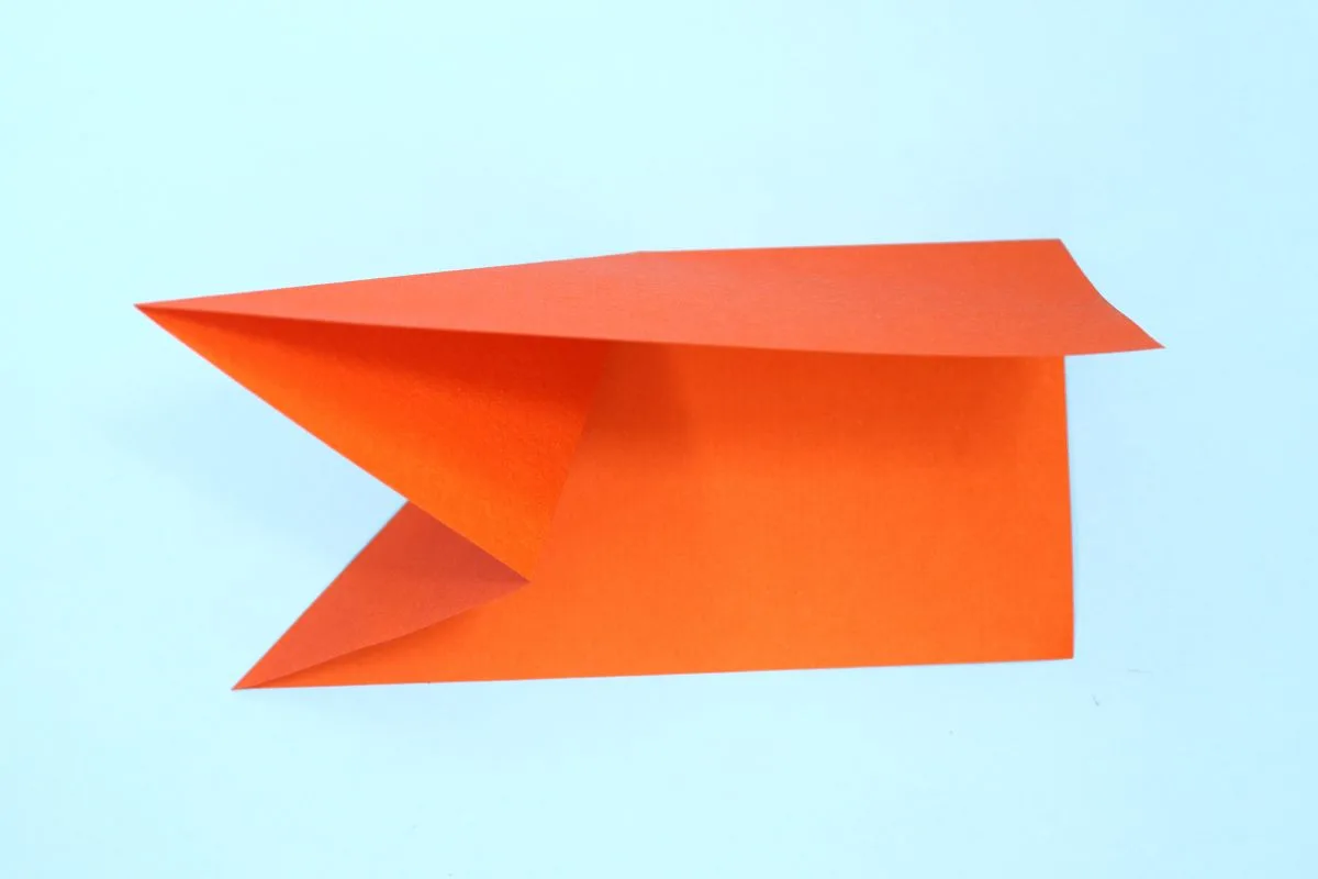 Inside reverse fold2 step 07