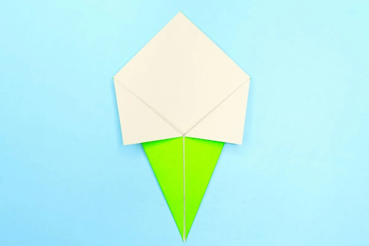 Origami icecream step 08