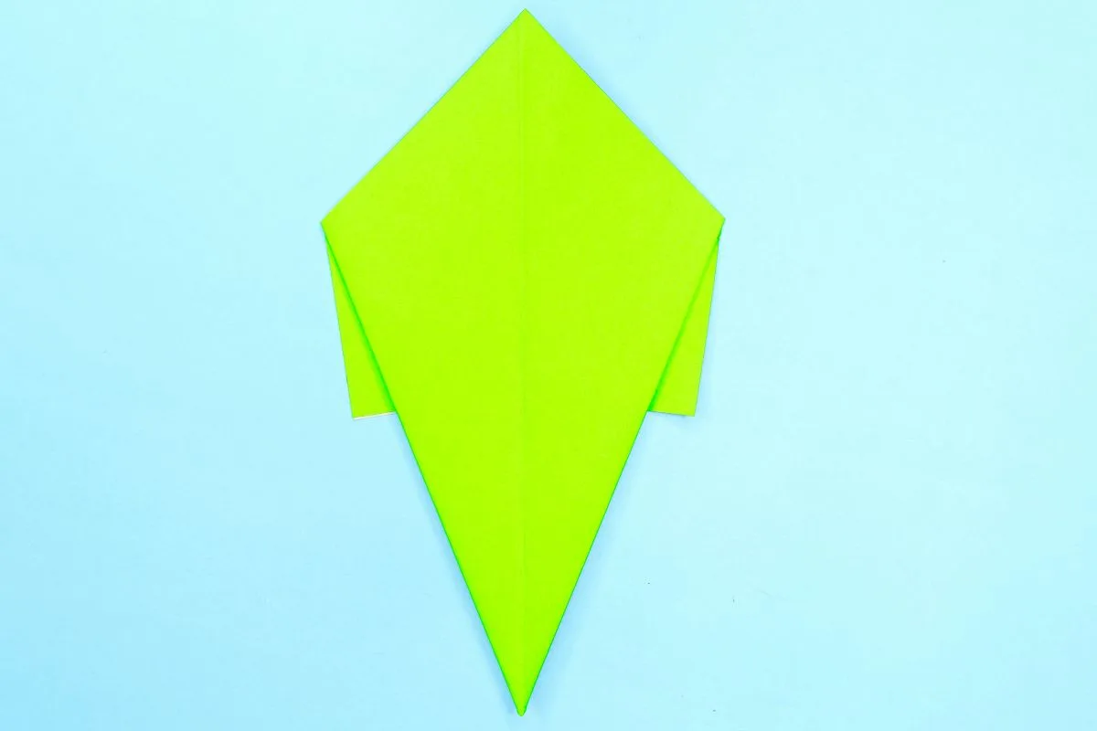 Origami icecream step 09