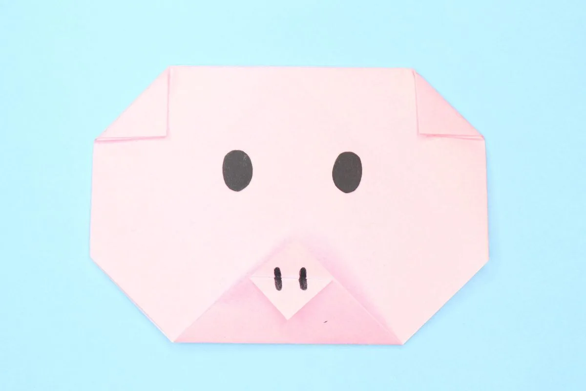 How to Make a Very Easy Origami Pig
