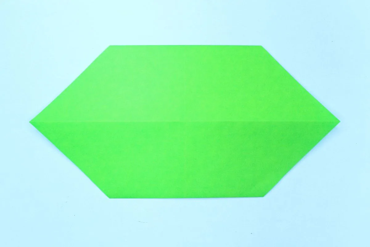 Origami snake step 10