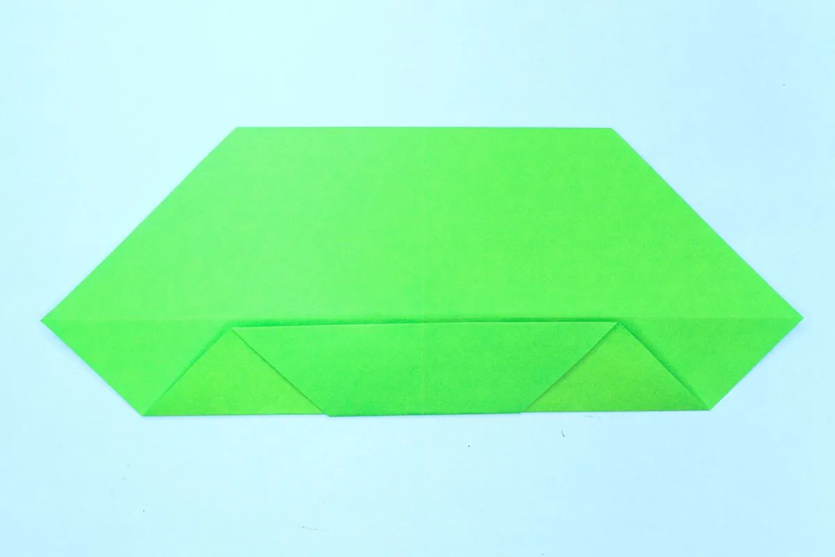 Origami snake step 11