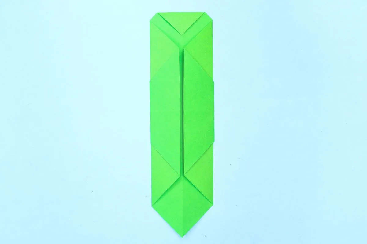 Origami snake step 14