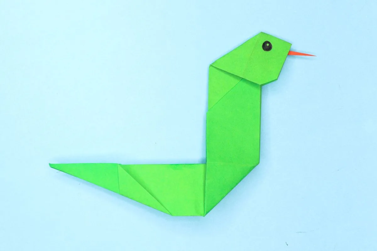 How to Fold an Easy Origami Snake