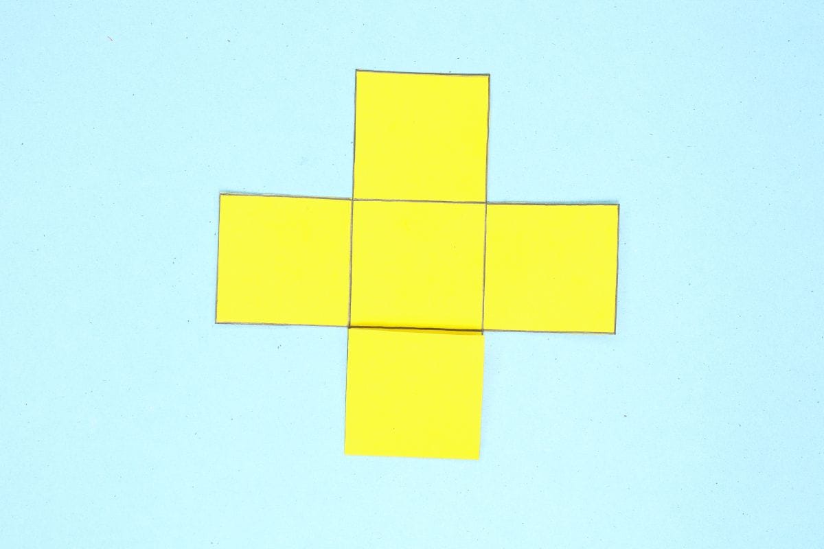 Origami box step 04