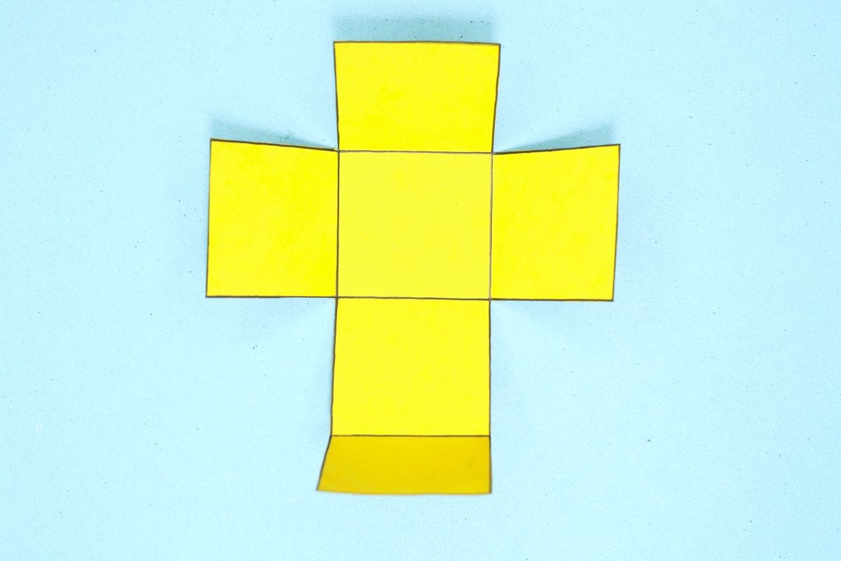 Origami box step 11