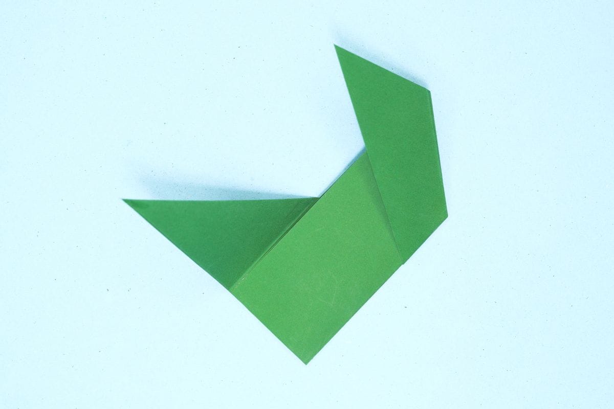 Origami leaf step 08