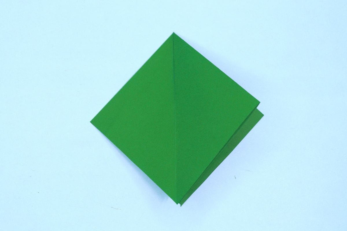 Christmas tree step 15