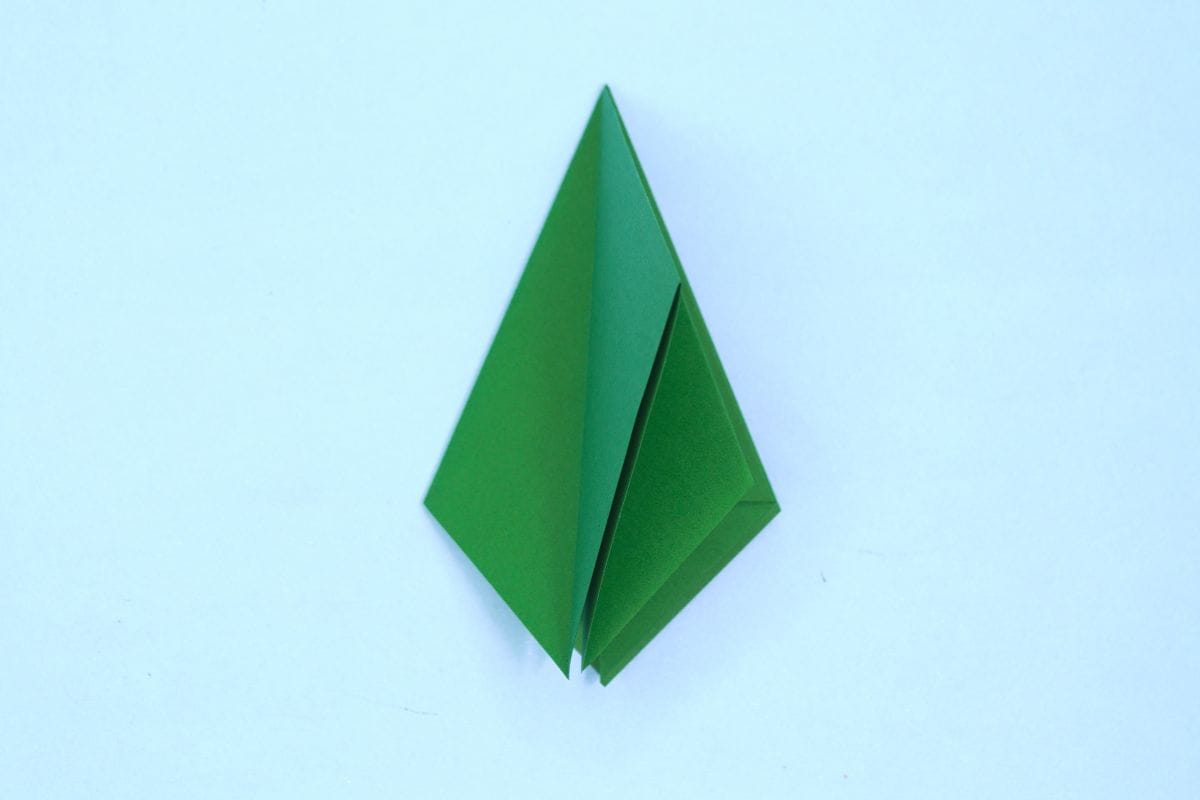 Christmas tree step 24