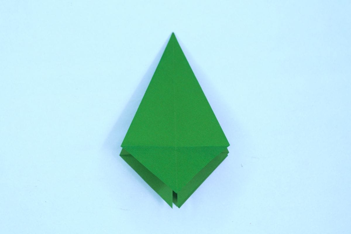 Christmas tree step 29