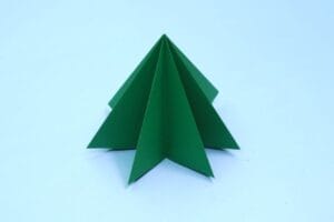 How to Make an Origami Christmas Tree