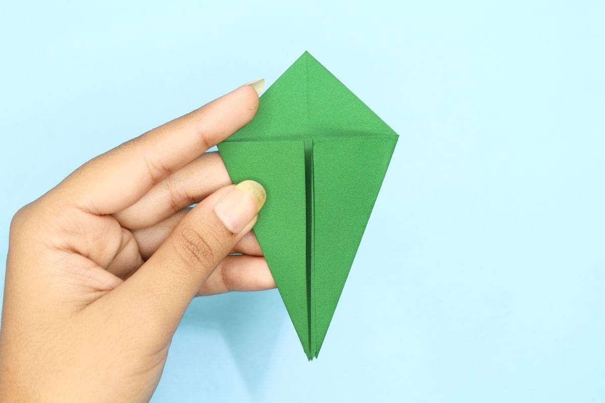 Origami Dinosaur step 27