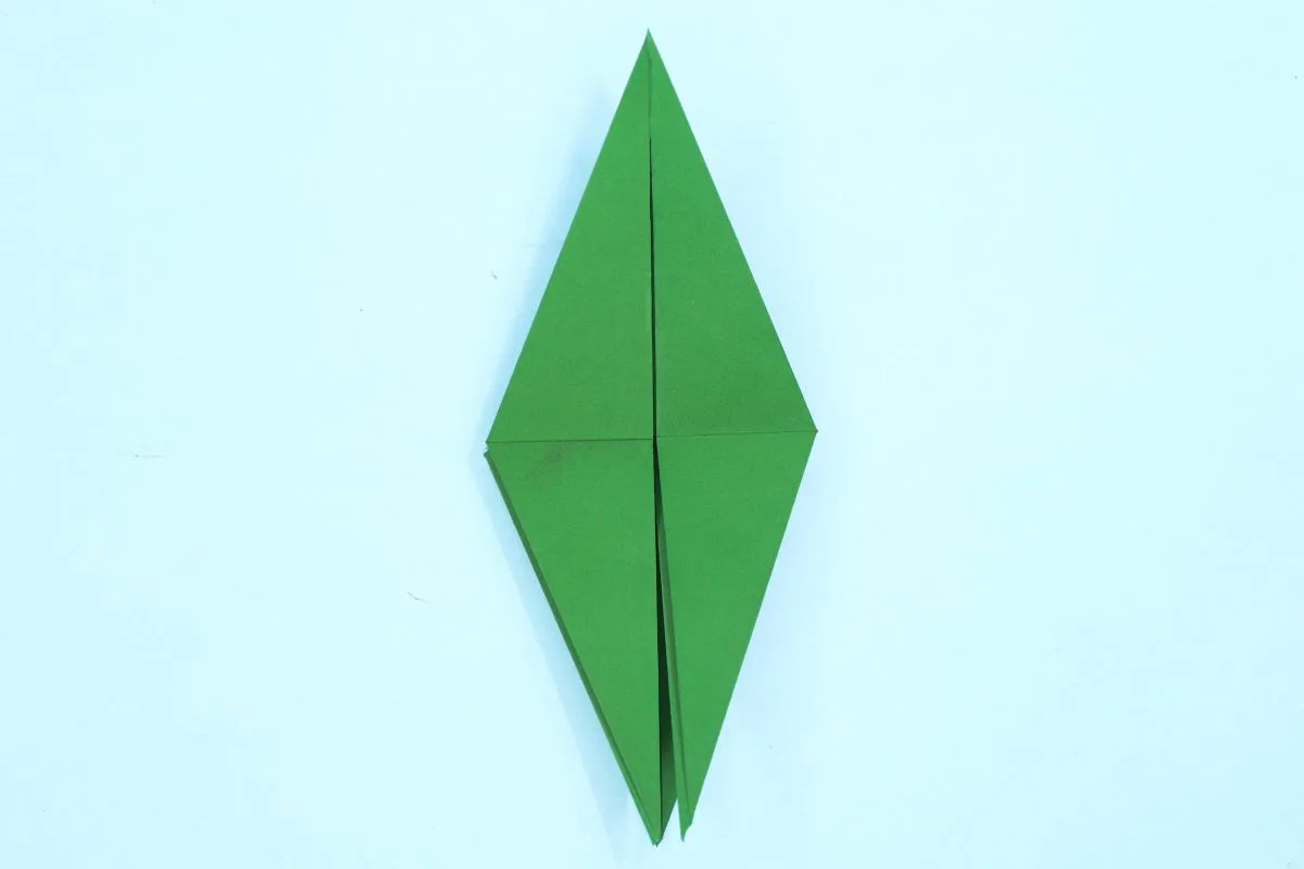 Origami Dinosaur step 28