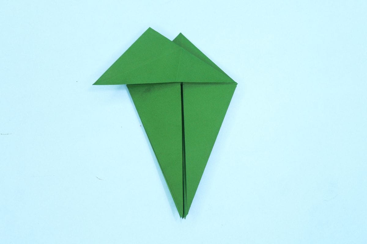 Origami Dinosaur step 31