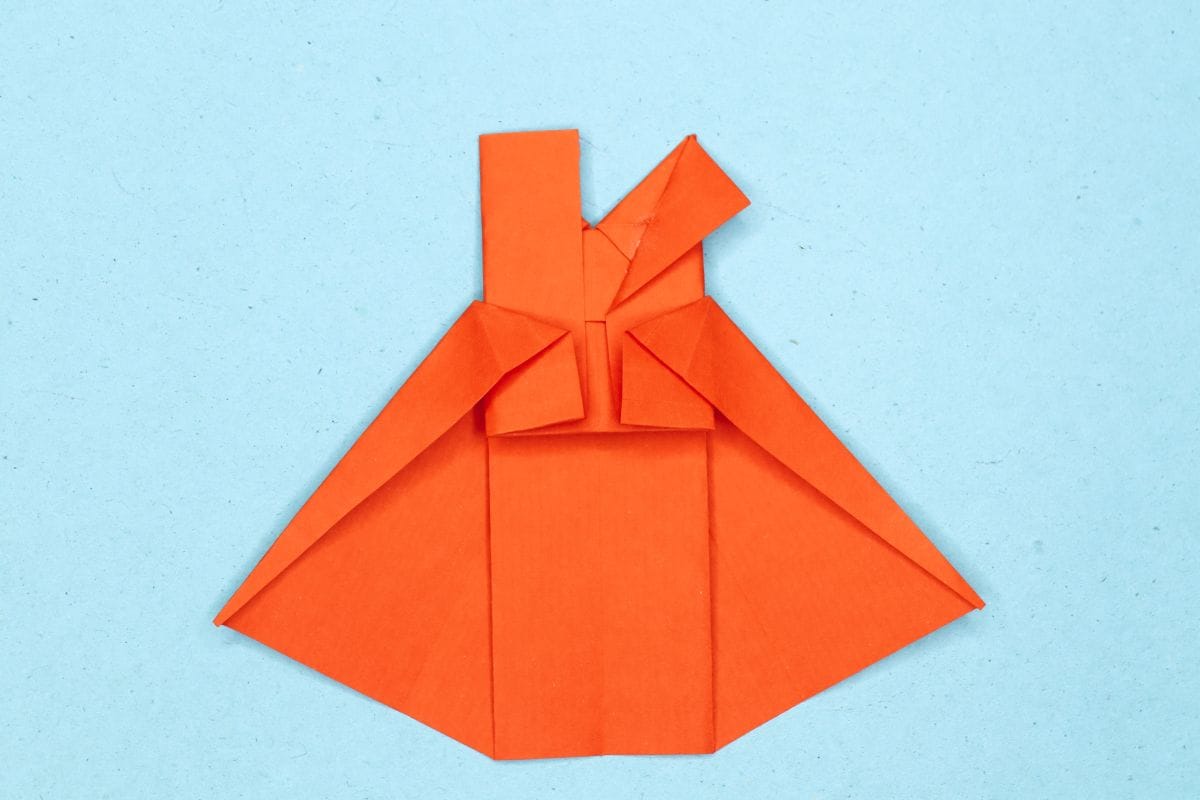 Origami dress step 28