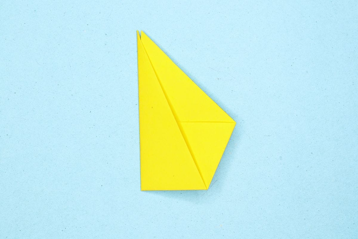 Origami hen step 08