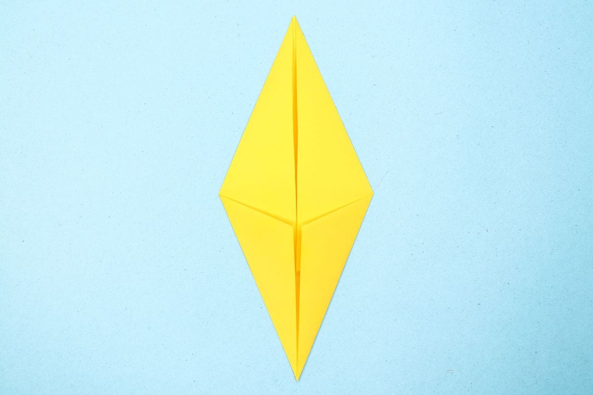Origami moon step 08