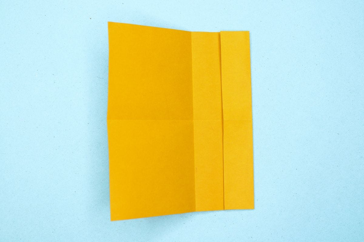 Origami trophy step 06