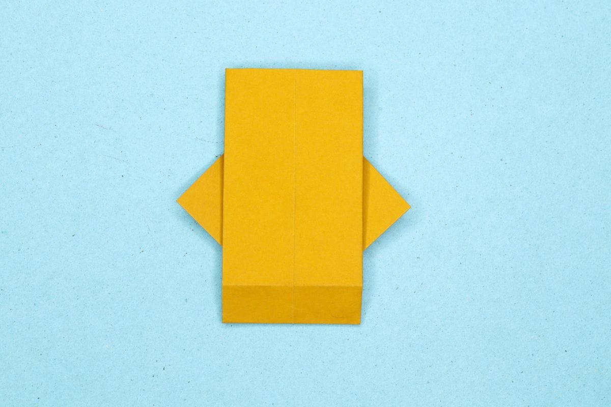 Origami trophy step 11