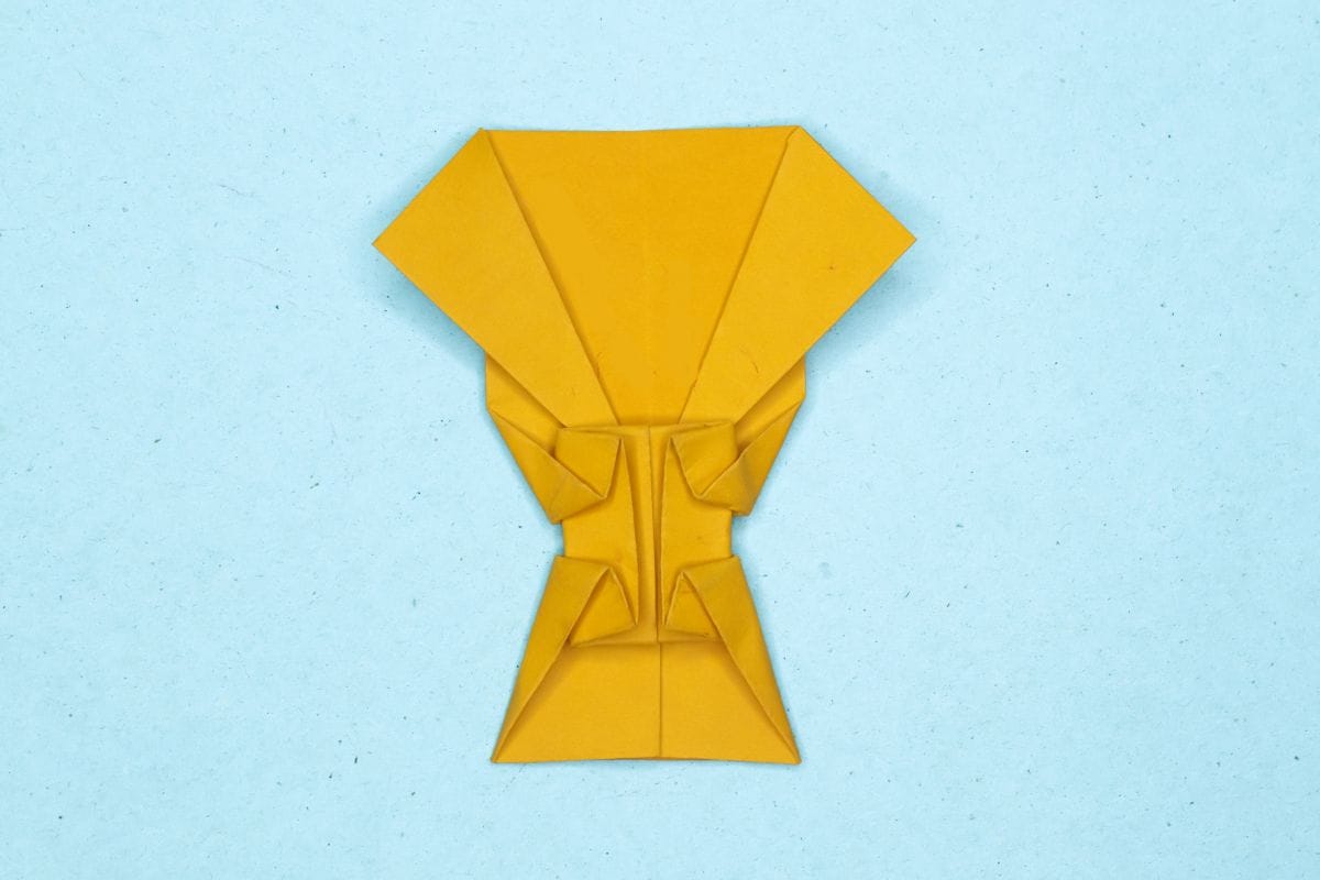 Origami trophy step 19