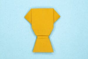 How to Fold an Easy Origami Trophy