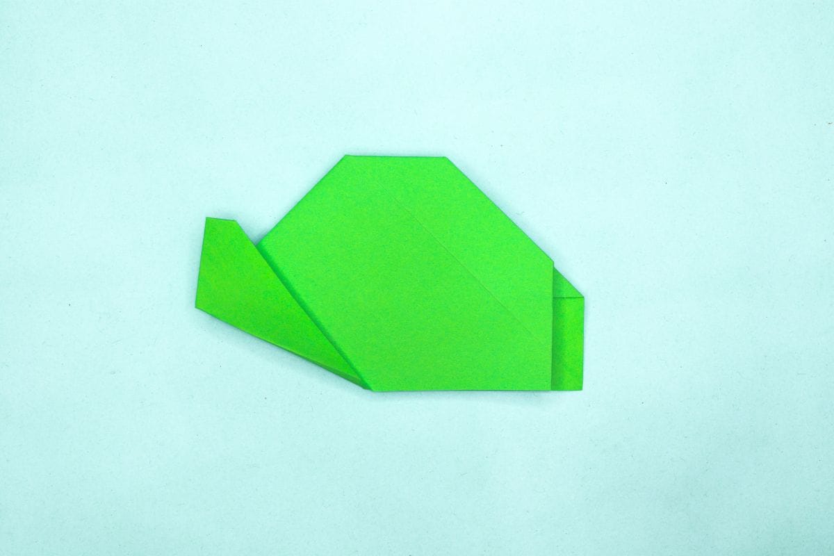 Origami turtle step 15