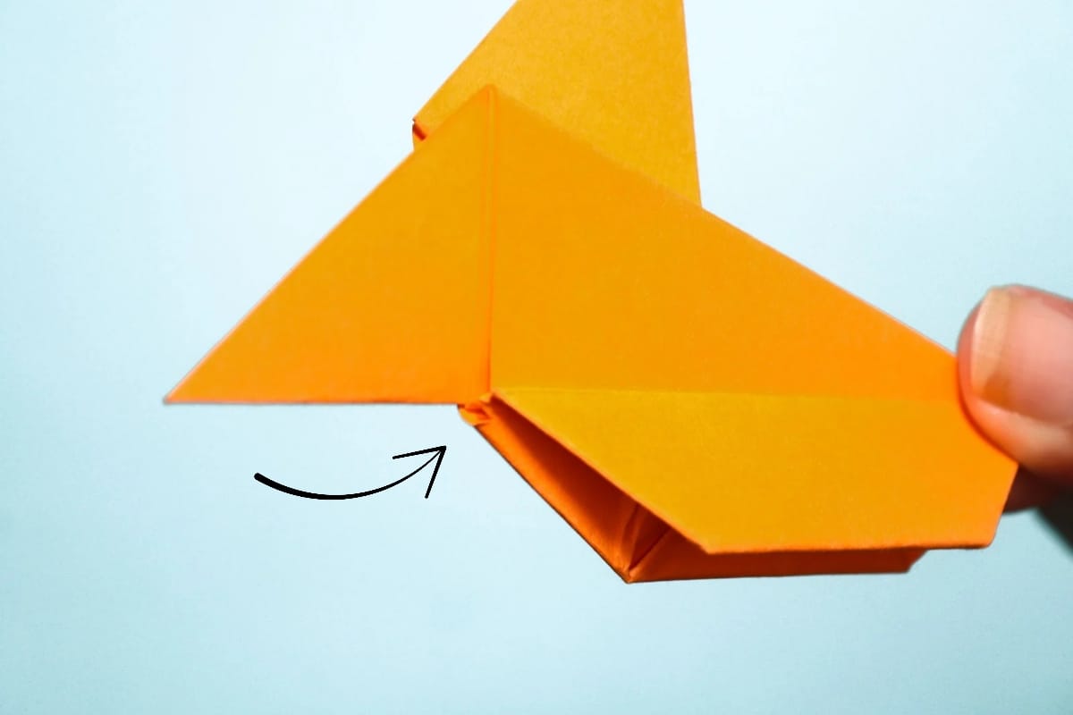 Inflatable Fish Step 29