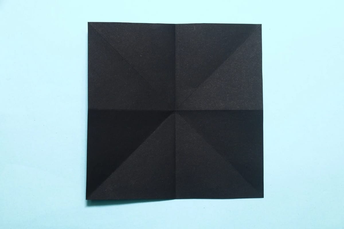 Origami Crow Step 09