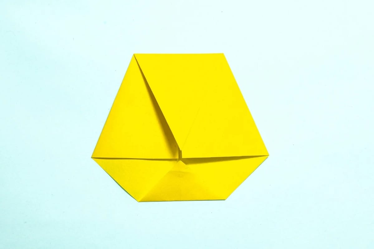 Origami Egg Step 08