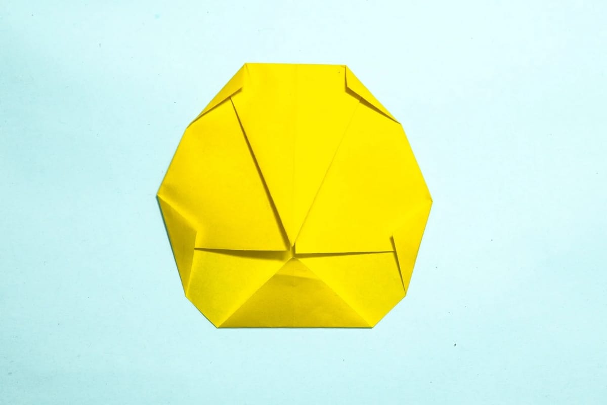 Origami Egg Step 09