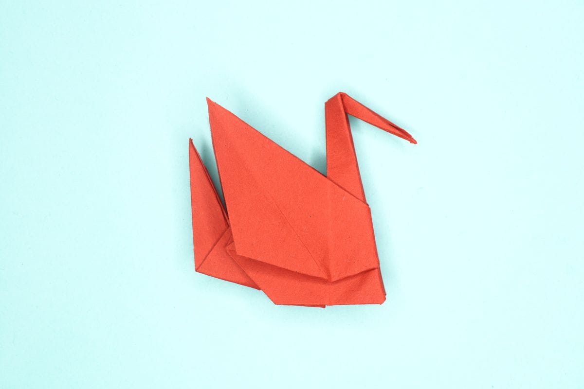 origami swan final step